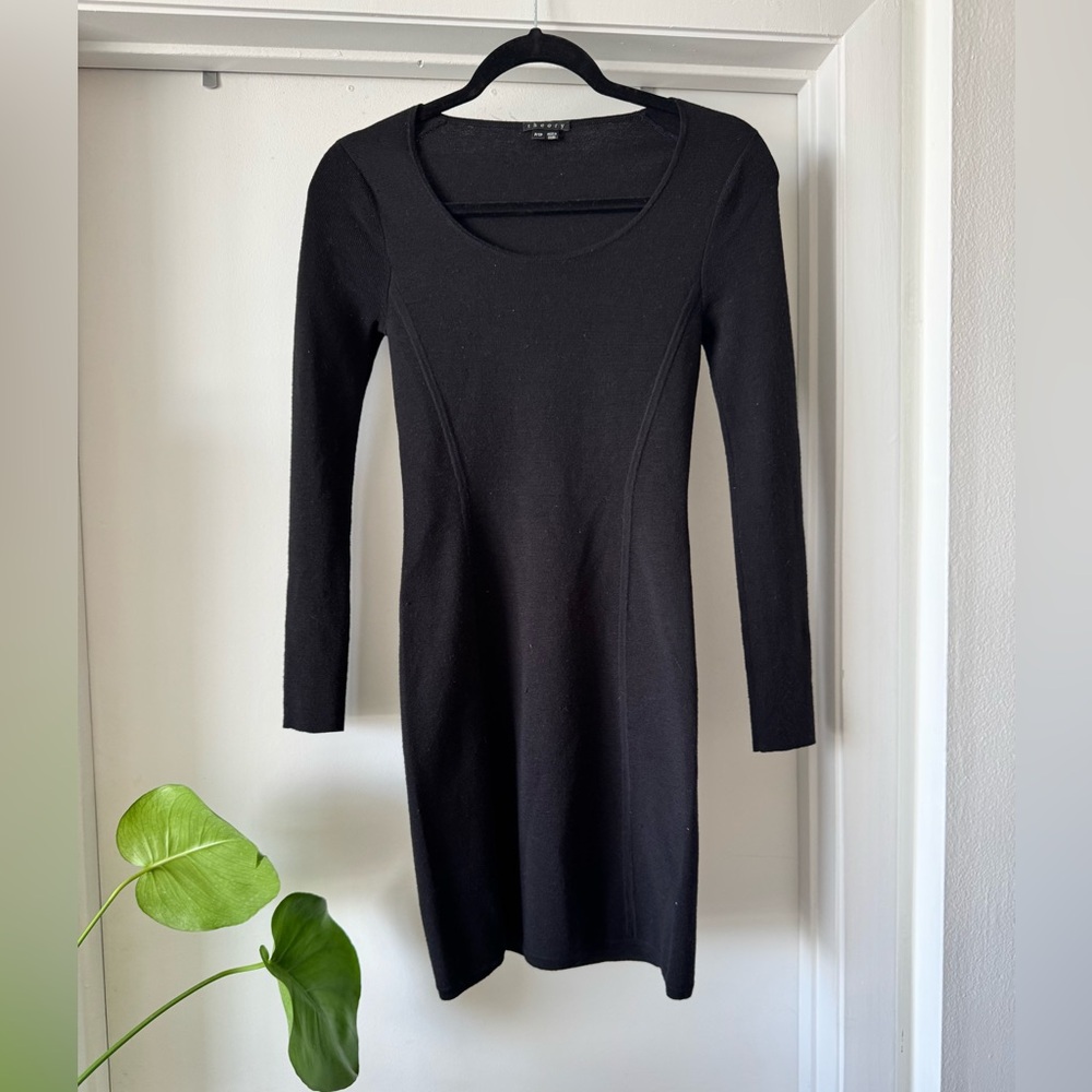 Theory Elegant Black Long Sleeve Dress Sz P /TP